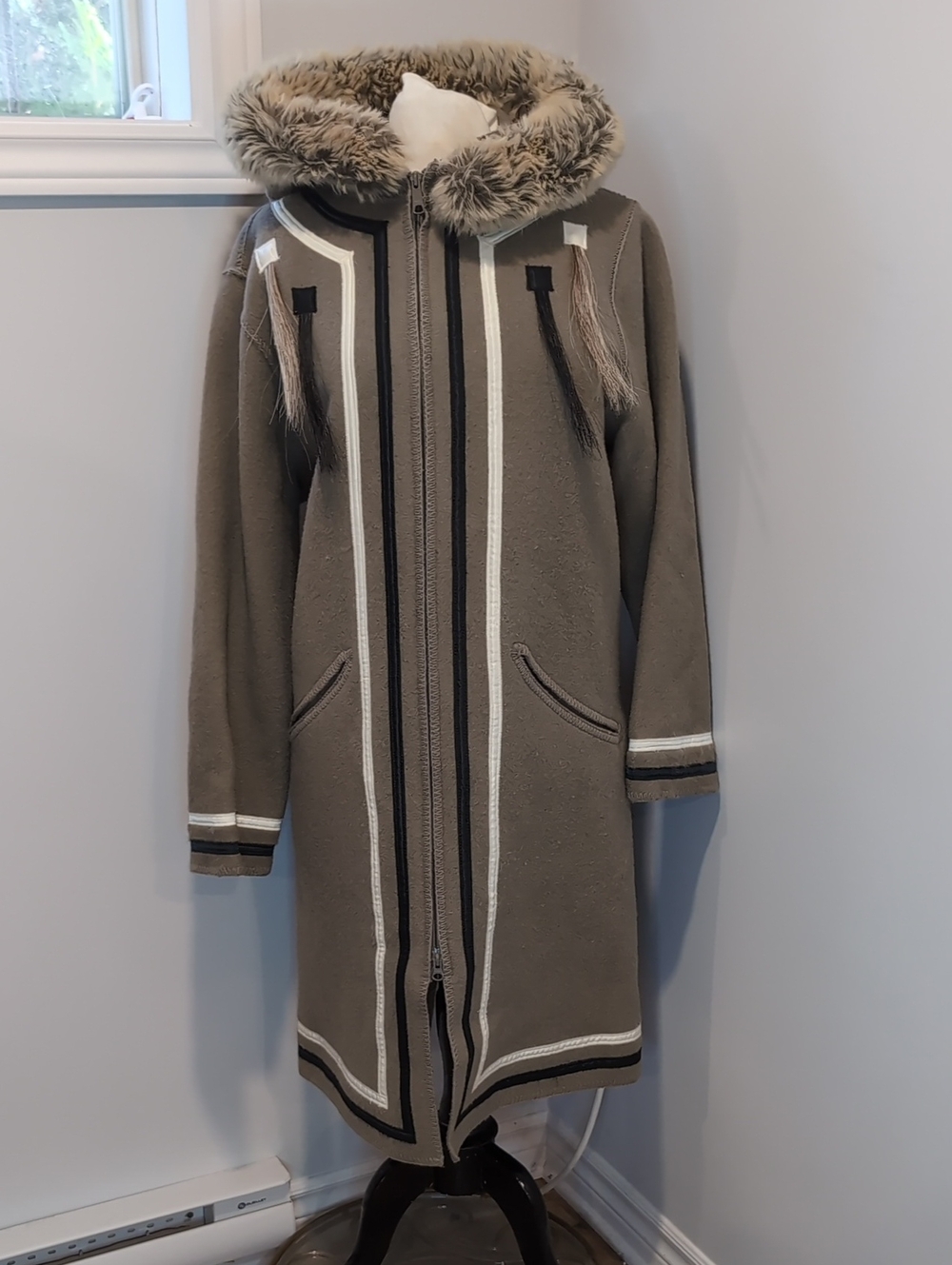 Linda Lundstrom La Parka Indian Inspired Tan Wool Jacket Large